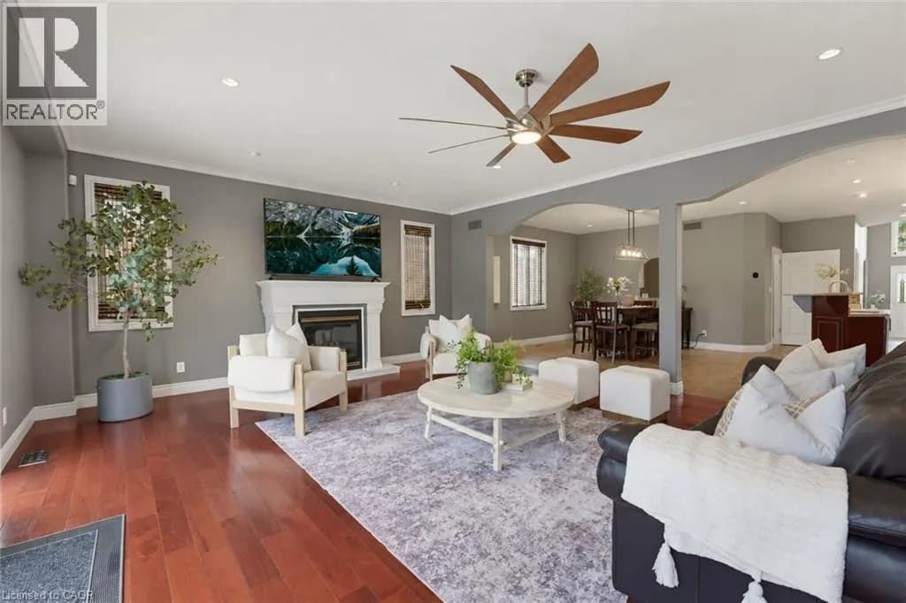 240 WOODHAVEN Road Unit# A — photo 4 of 40