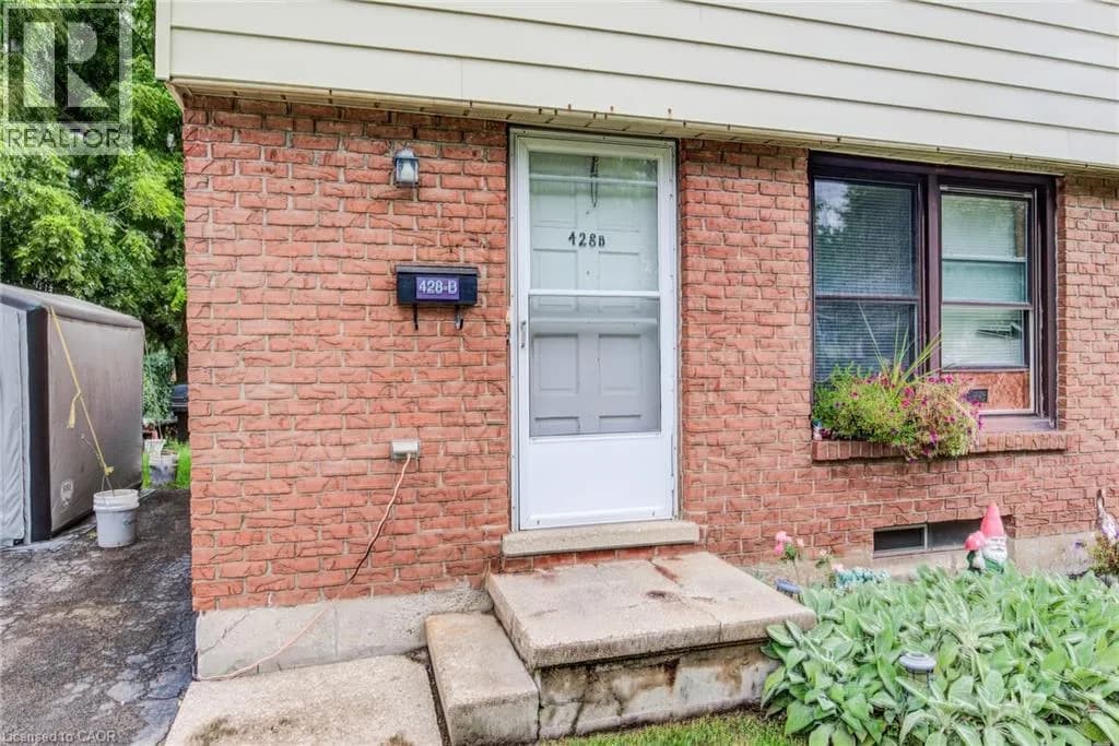 428B DUNVEGAN Drive — photo 3 of 23