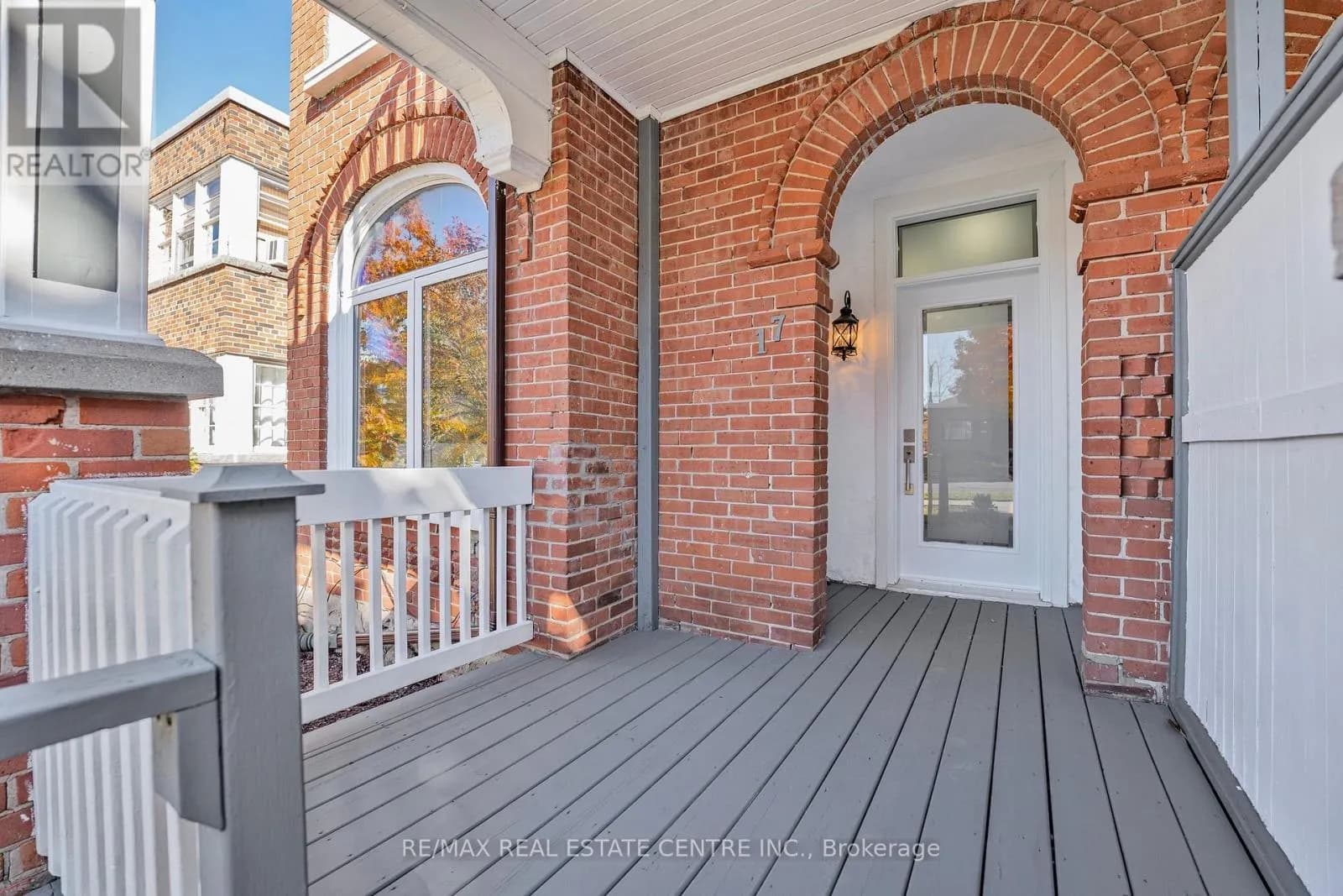 17 FIRST STREET — photo 3 of 45