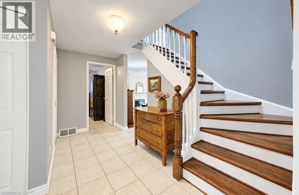 469 WESTVALE Drive — photo 3 of 44