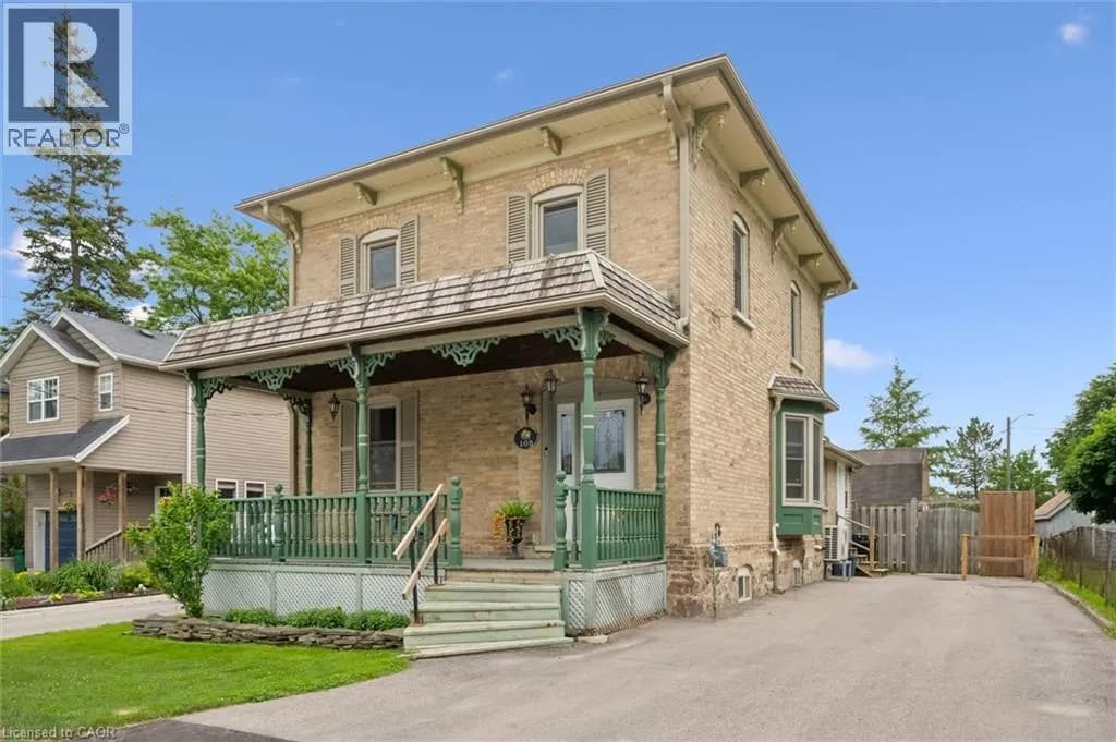 105 SNYDER'S Road W — photo 1 of 39