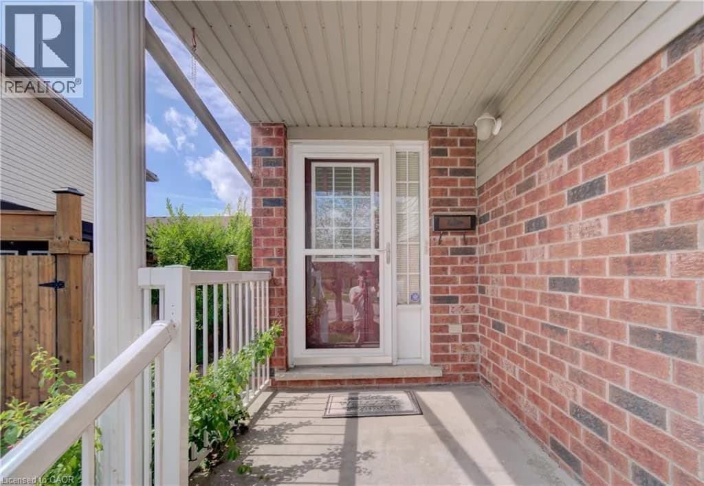 1064 COPPER LEAF Crescent — photo 3 of 44