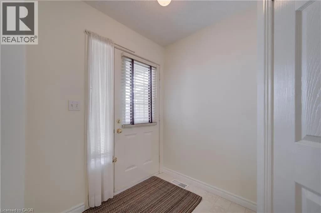 1064 COPPER LEAF Crescent — photo 4 of 44