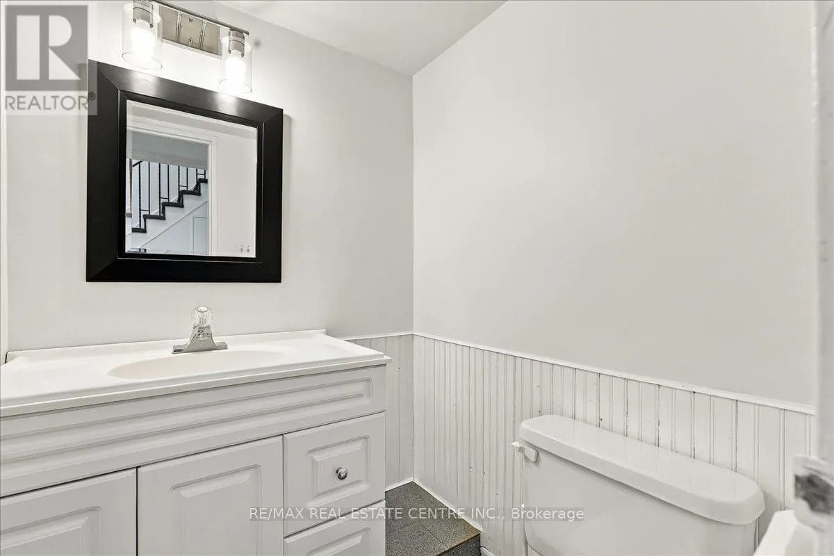 246 - 42 TANNERY STREET E — photo 4 of 29