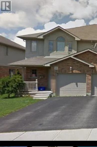 24 HYDE ROAD — photo 2 of 34