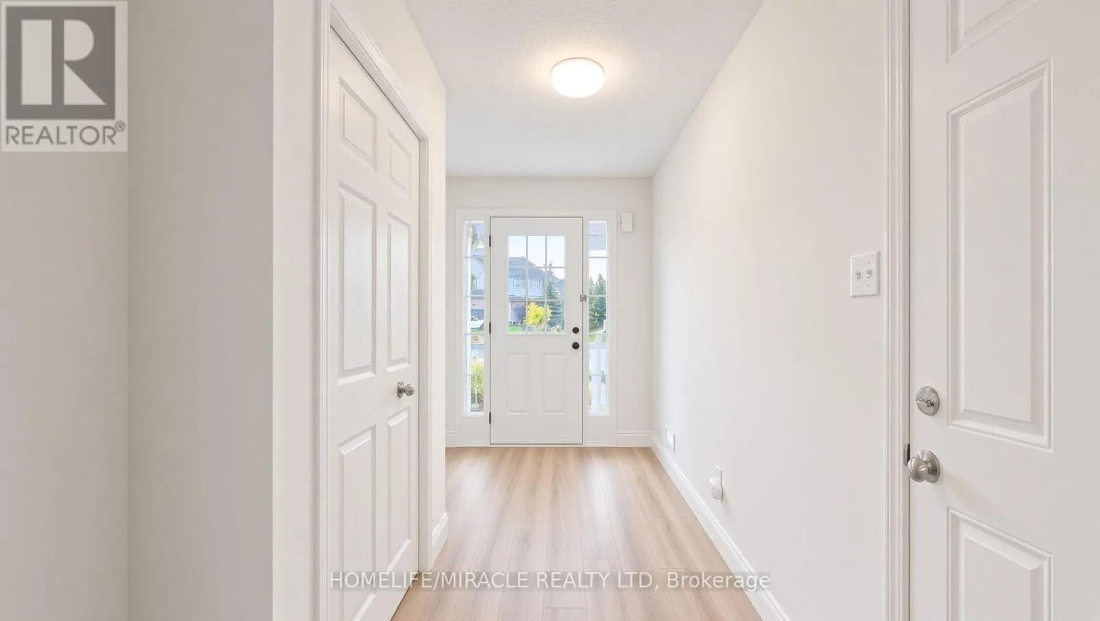 250 PARKVALE DRIVE — photo 2 of 41