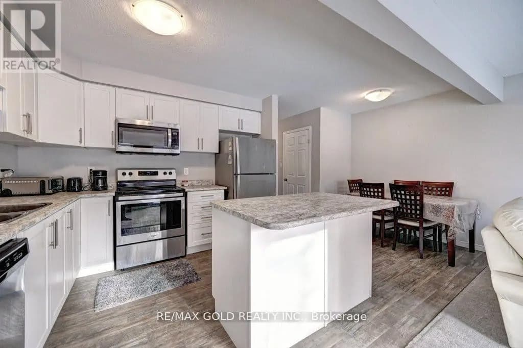 35 - 50 PINNACLE DRIVE — photo 5 of 25
