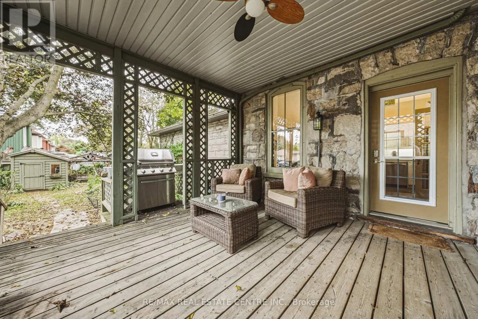75 POLLOCK AVENUE — photo 5 of 41