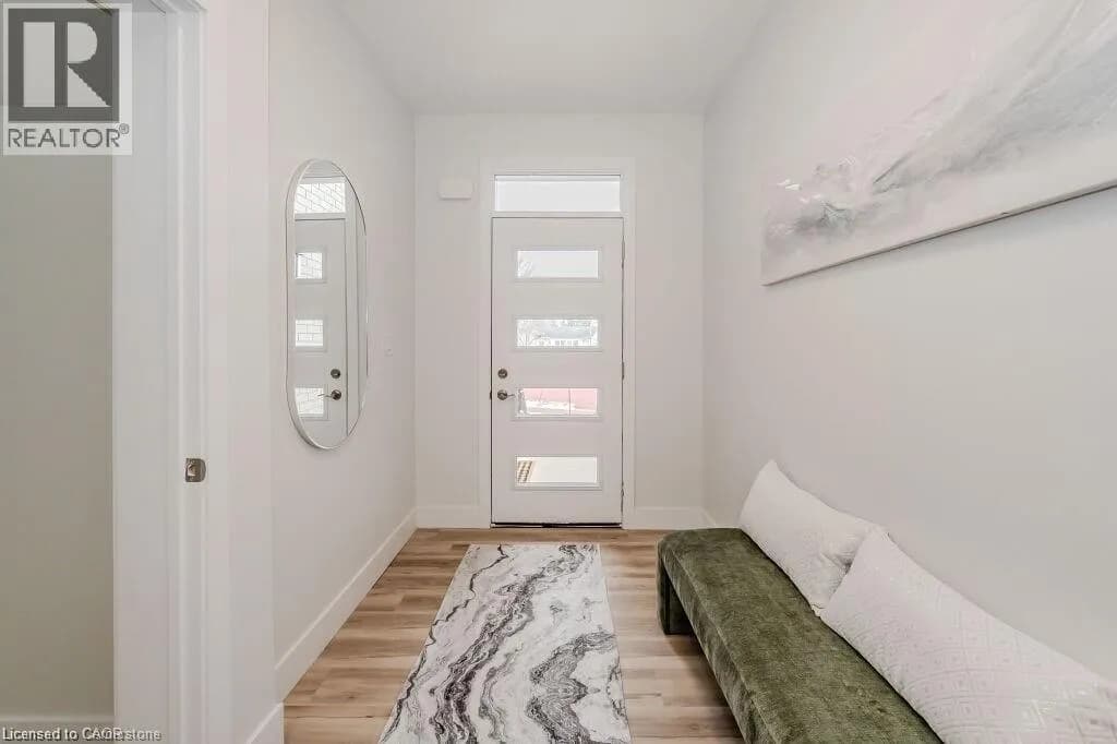 498 KARN Street — photo 4 of 23