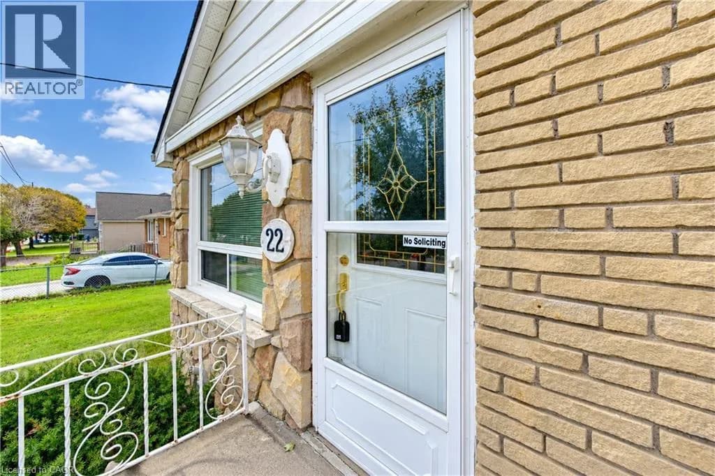22 PRETORIA Road — photo 4 of 23