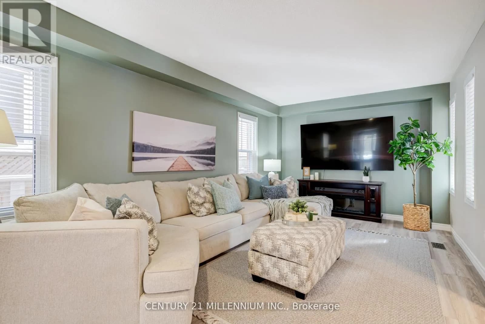 327 PERRY ROAD — photo 5 of 42
