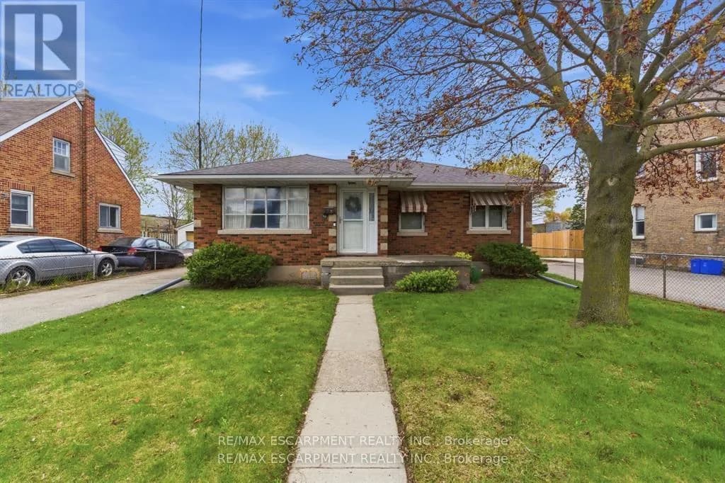 113 NORTH PARK STREET — photo 1 of 10