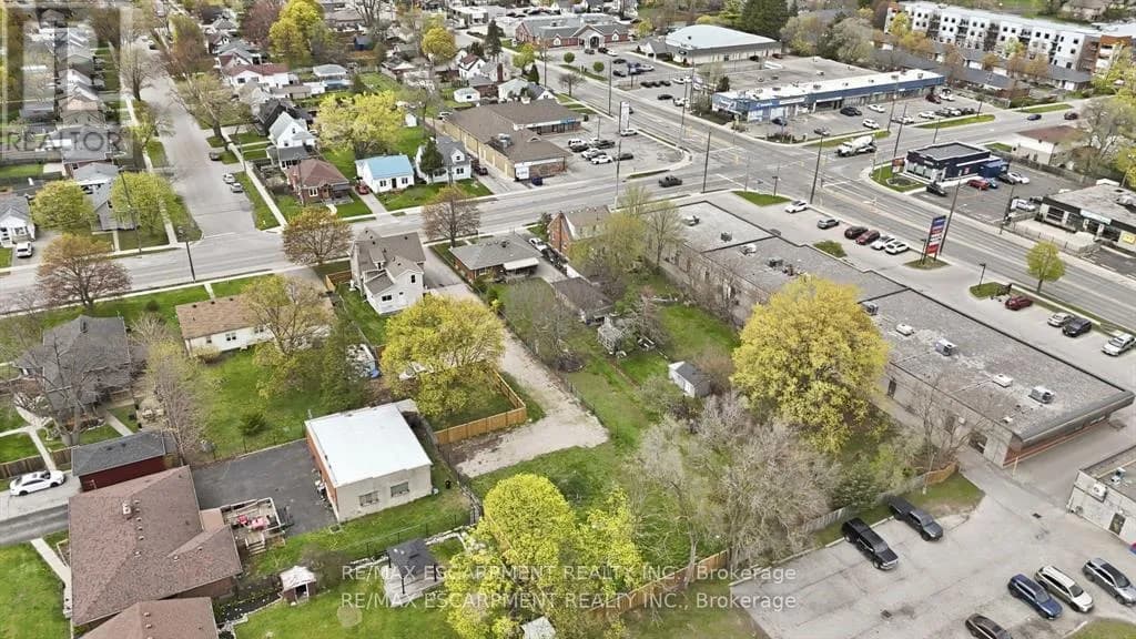 113 NORTH PARK STREET — photo 5 of 10