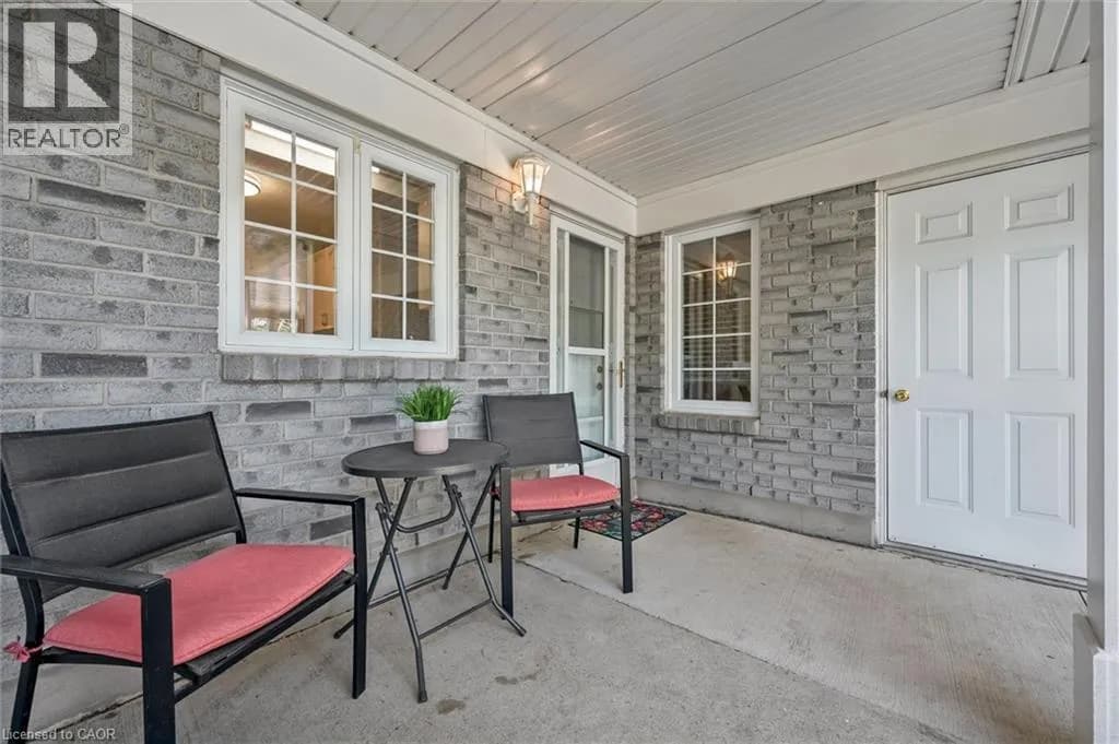 21 FOELL Street Unit# 6 — photo 3 of 32