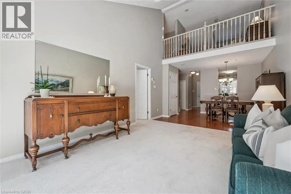 21 FOELL Street Unit# 6 — photo 4 of 32