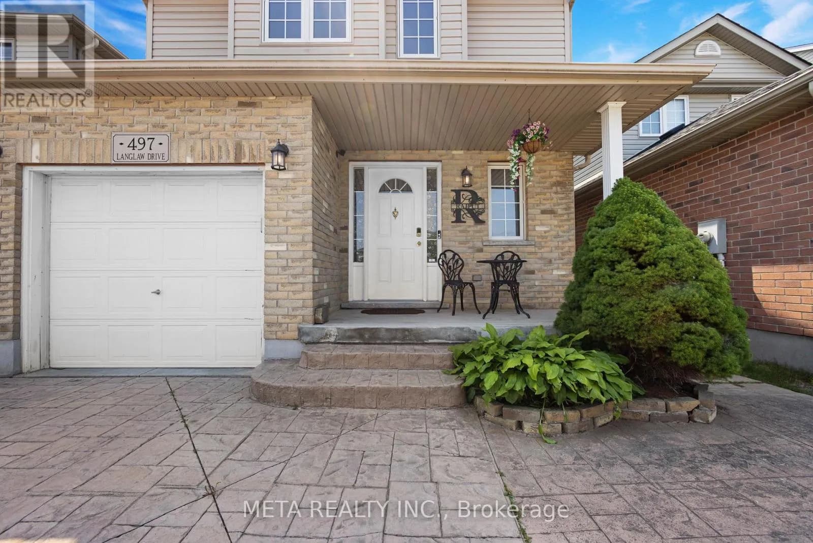 497 LANGLAW DRIVE — photo 2 of 37