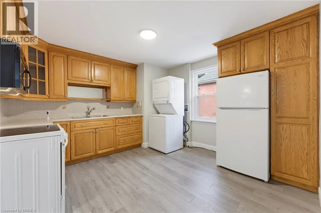 52 BURWELL Street — photo 5 of 24