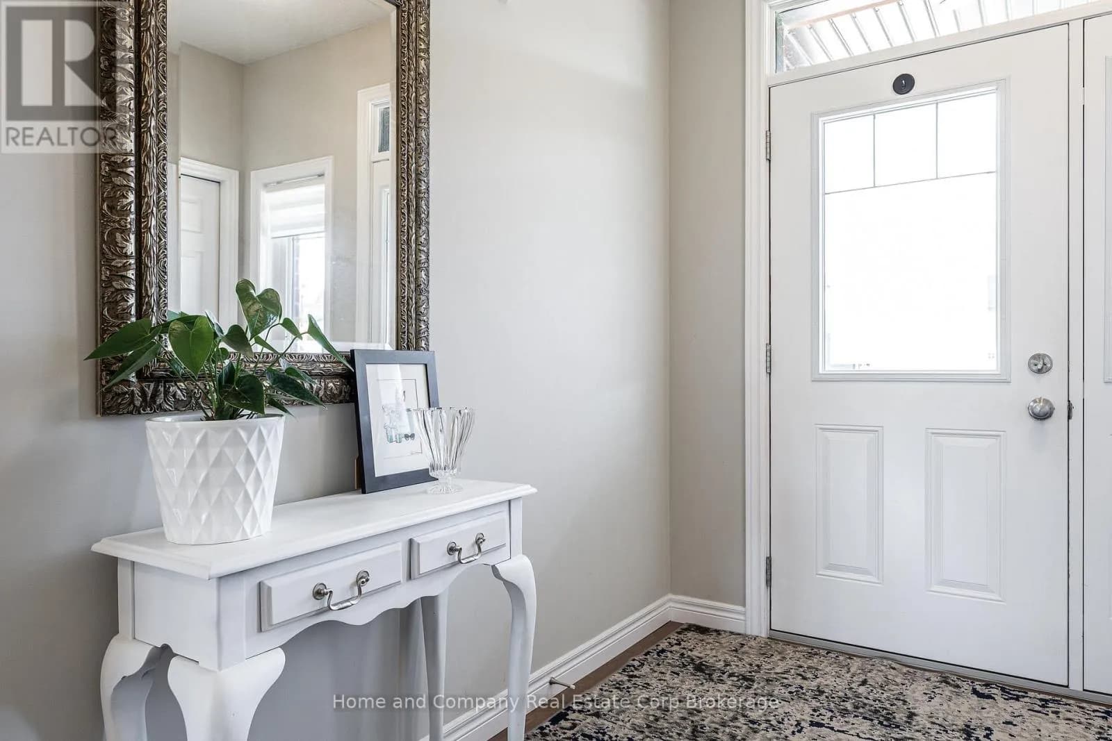 74 AHRENS DRIVE — photo 5 of 34
