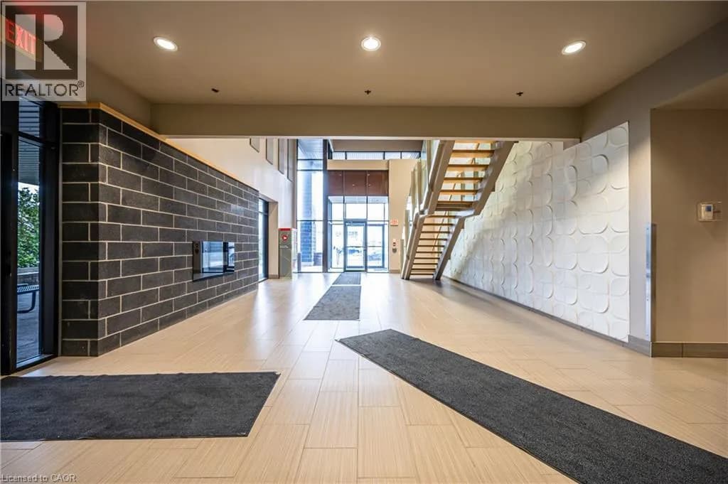 8 HICKORY Street W Unit# 404 — photo 4 of 15