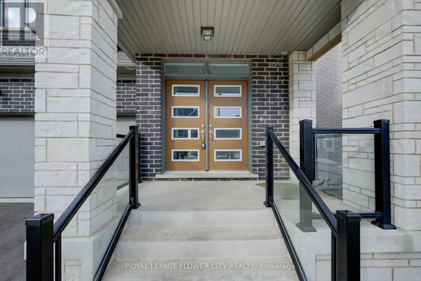 51 WILLIAM NADOR STREET — photo 3 of 40