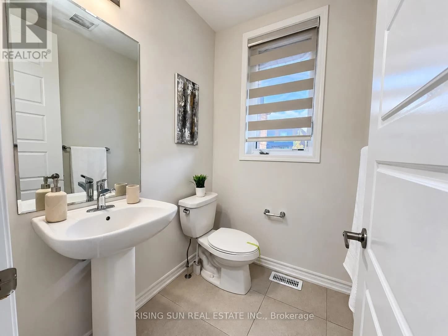 23 ROUTLEY STREET — photo 4 of 21