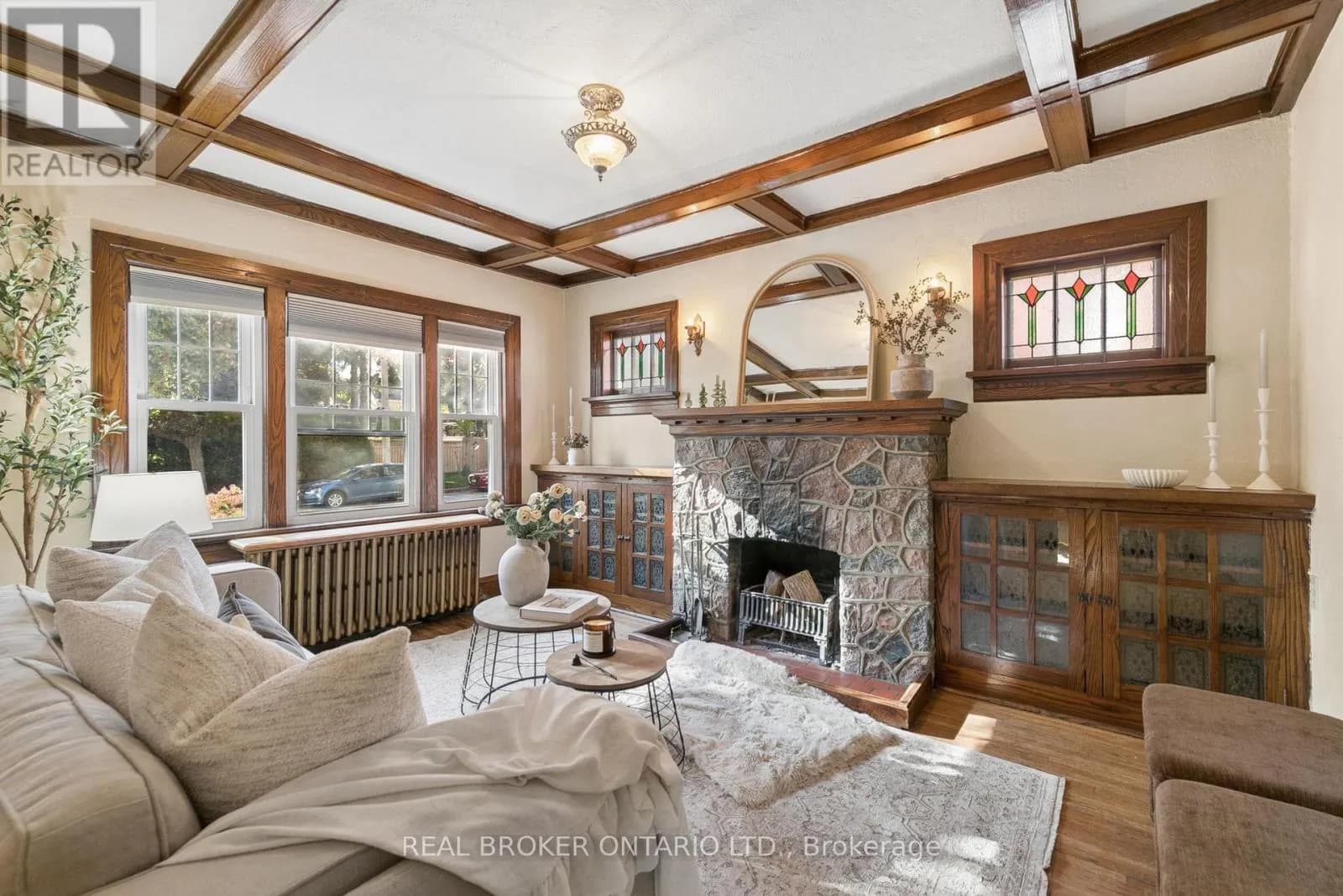 148 LYDIA STREET — photo 4 of 34