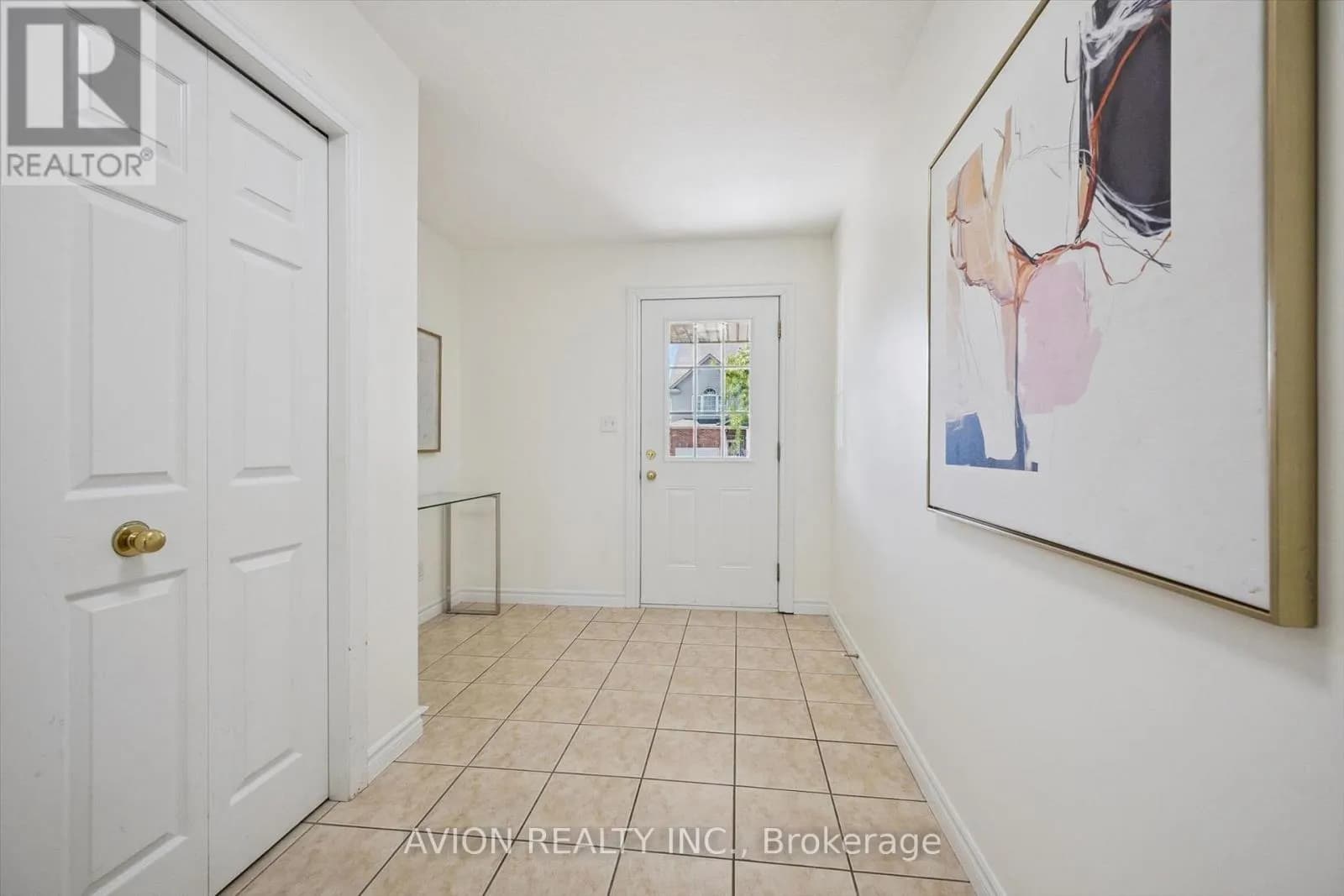 206 BUTTERCUP COURT — photo 5 of 42