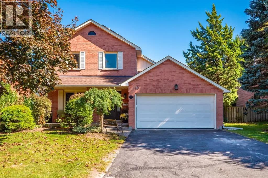 10 HANDORF DRIVE — photo 1 of 24