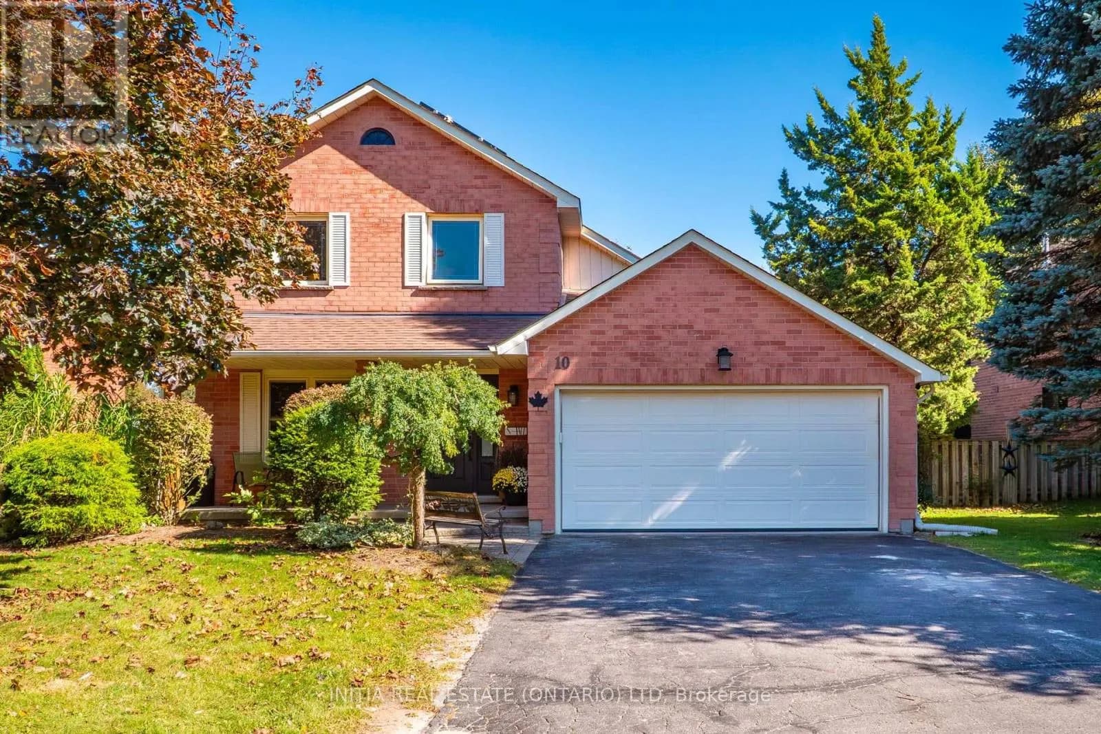 10 HANDORF DRIVE — photo 1 of 24