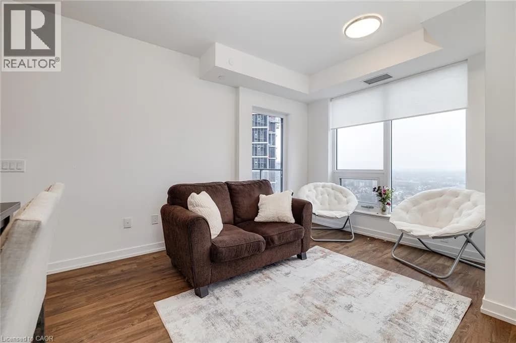15 WELLINGTON Street S Unit# 1909 — photo 5 of 37