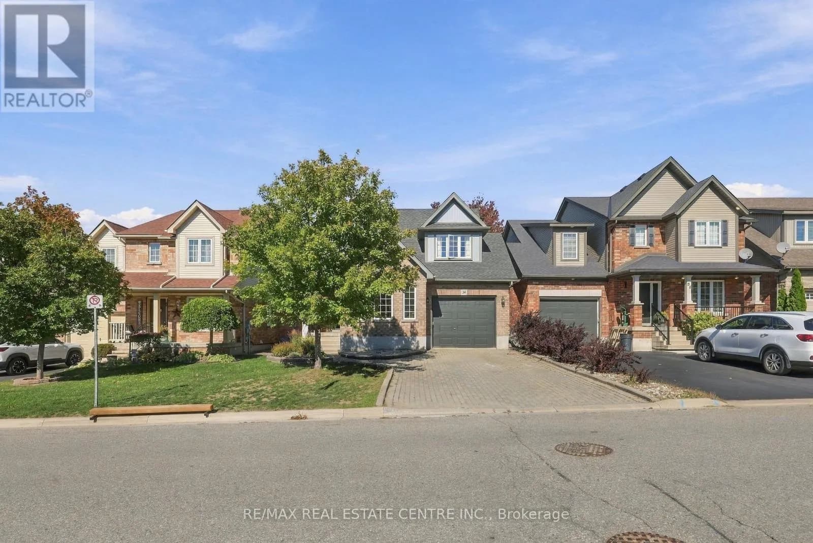 34 MCMASTER ROAD — photo 2 of 38