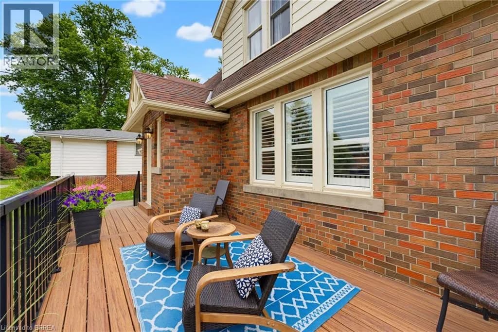 149 TOLLGATE Road — photo 4 of 38