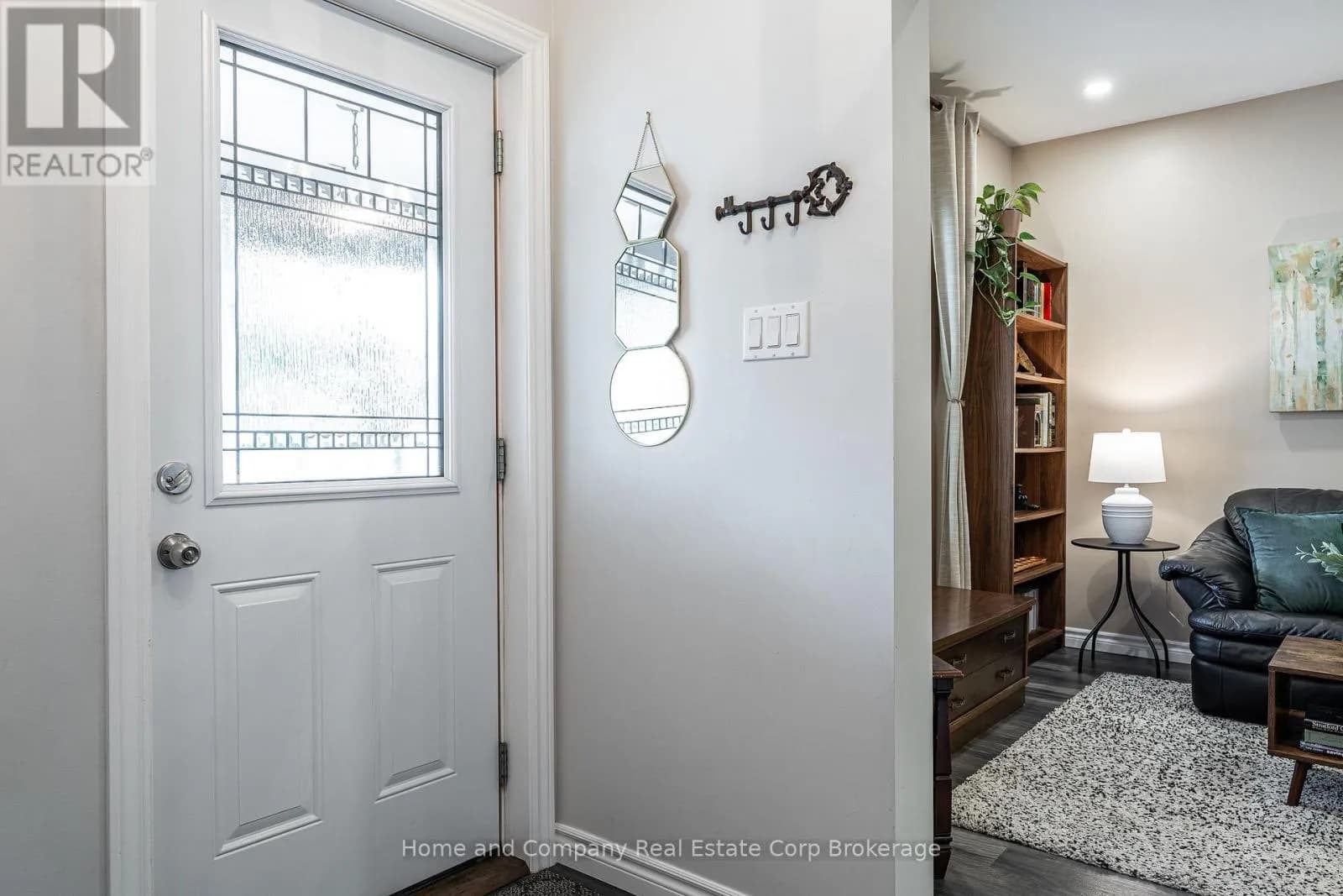 36 EAST GORE STREET — photo 3 of 41