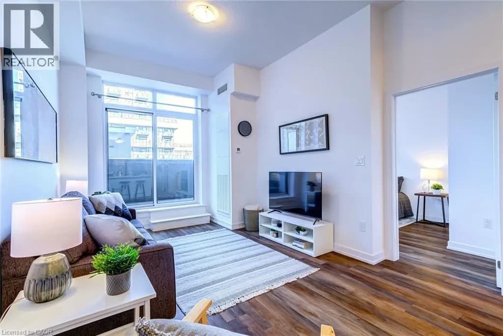 450 DUNDAS Street E Unit# 516 — photo 4 of 30