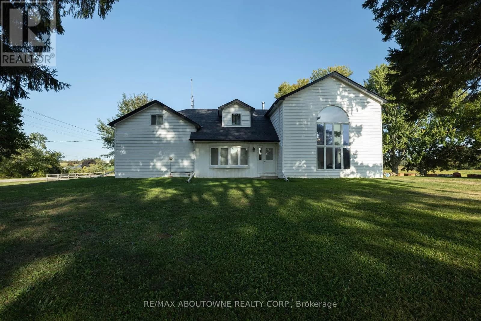 3276 GOVERNORS ROAD — photo 3 of 50