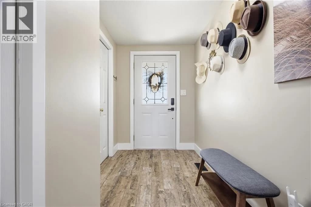39 MAITLAND Street — photo 2 of 26