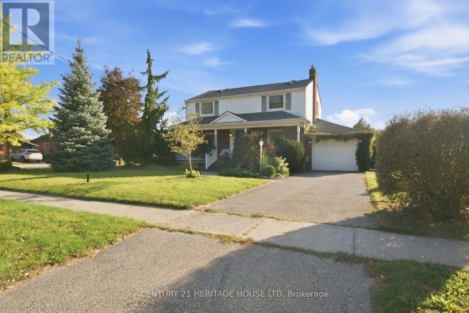 144 ST GEORGE STREET — photo 1 of 50