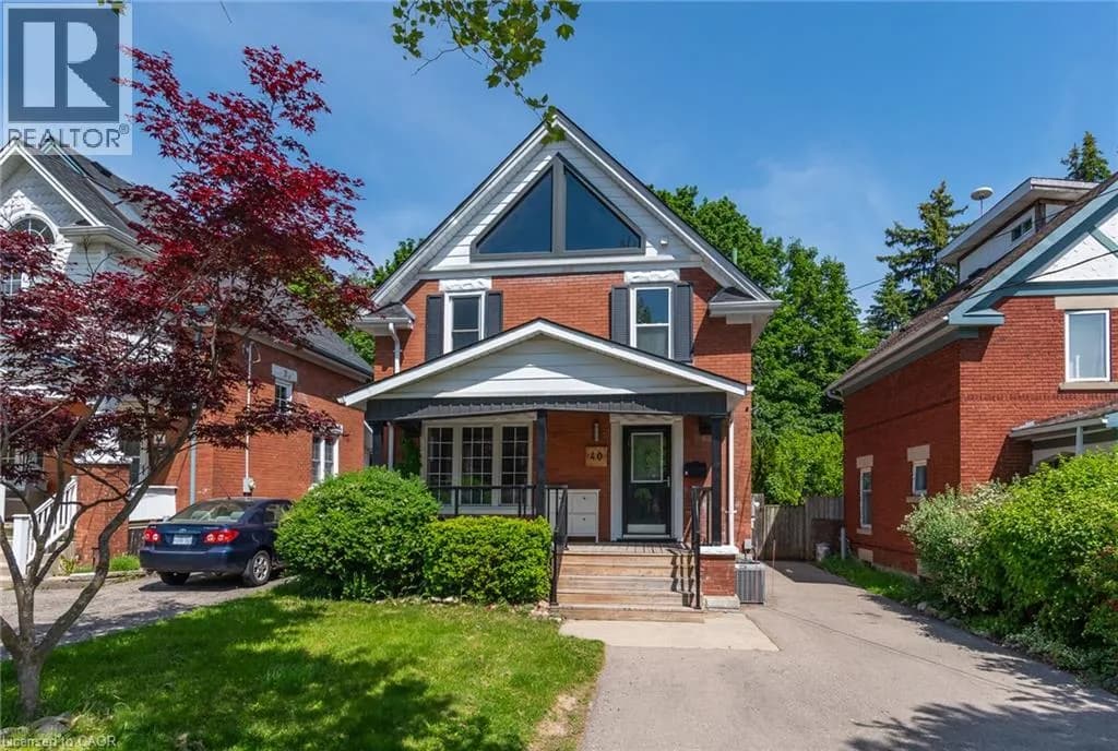 40 WOODLAND Avenue — photo 2 of 49