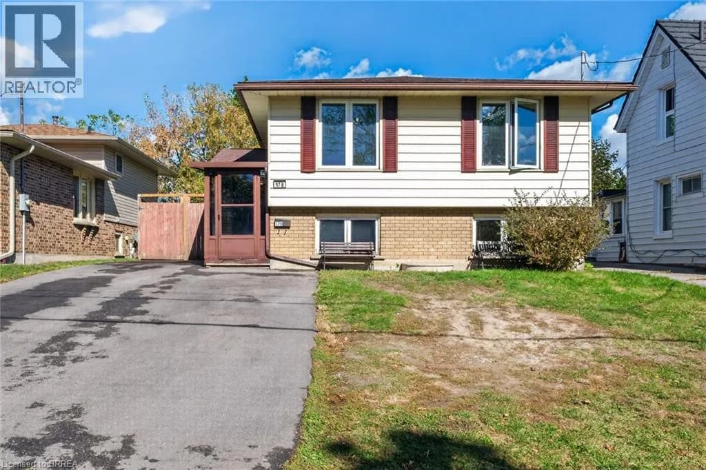 17B EMILIE Street — photo 1 of 42