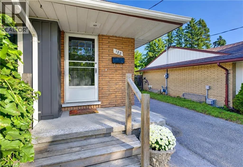 122 BRANDON Avenue — photo 4 of 42