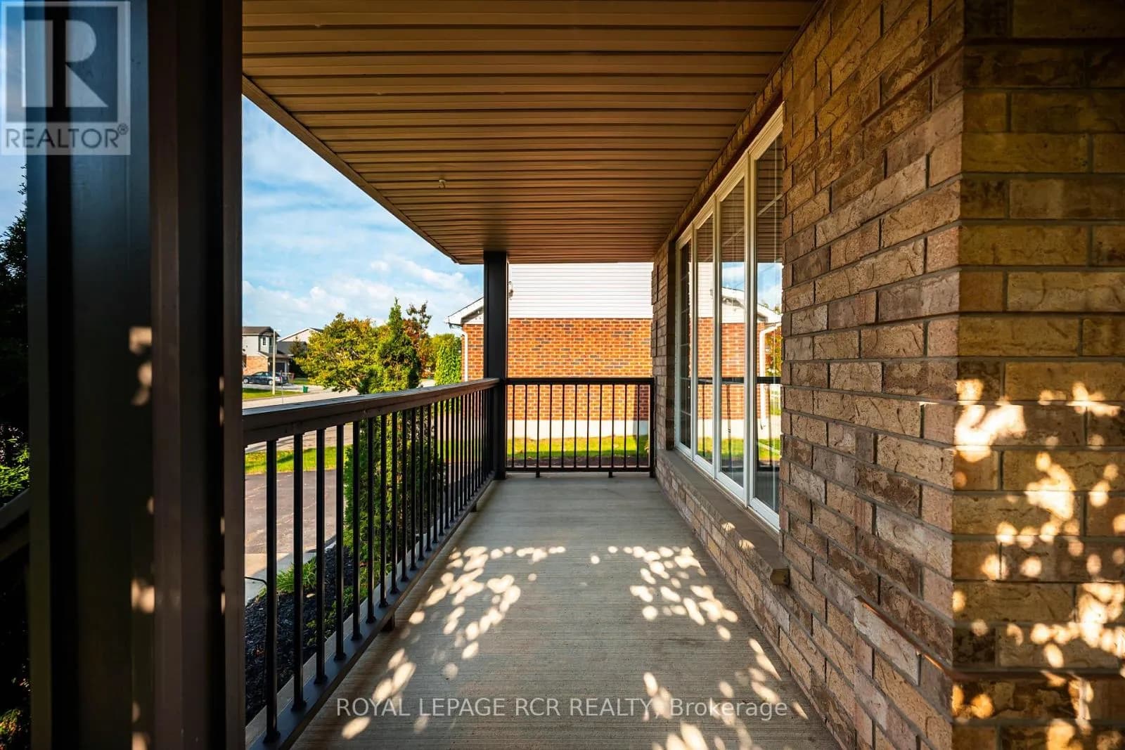 58 PATTISON PLACE — photo 3 of 35