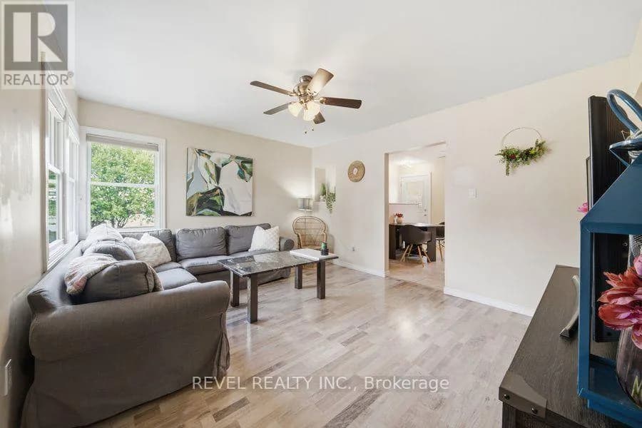27 FRANK STREET — photo 4 of 25