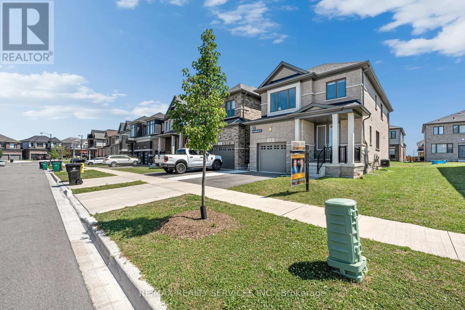 13 STEADMAN STREET — photo 3 of 49