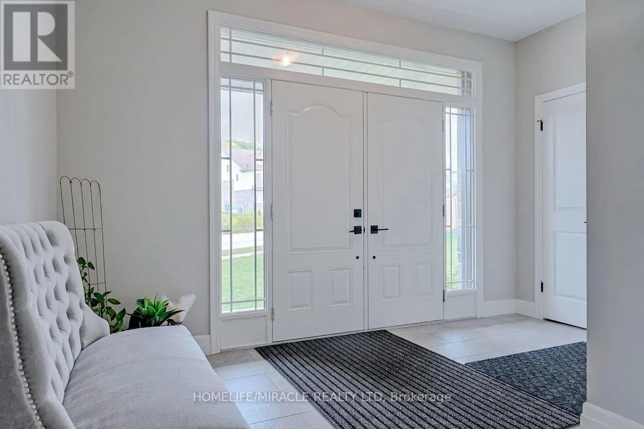 249 LADYSLIPPER DRIVE — photo 2 of 19