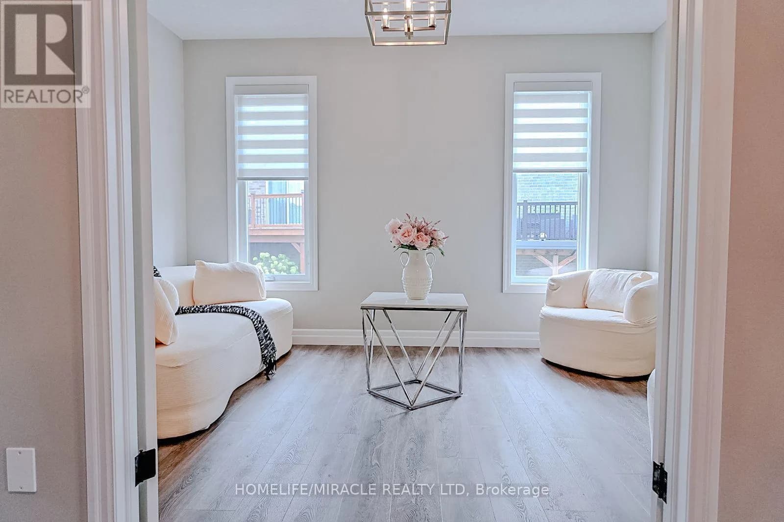 249 LADYSLIPPER DRIVE — photo 3 of 19