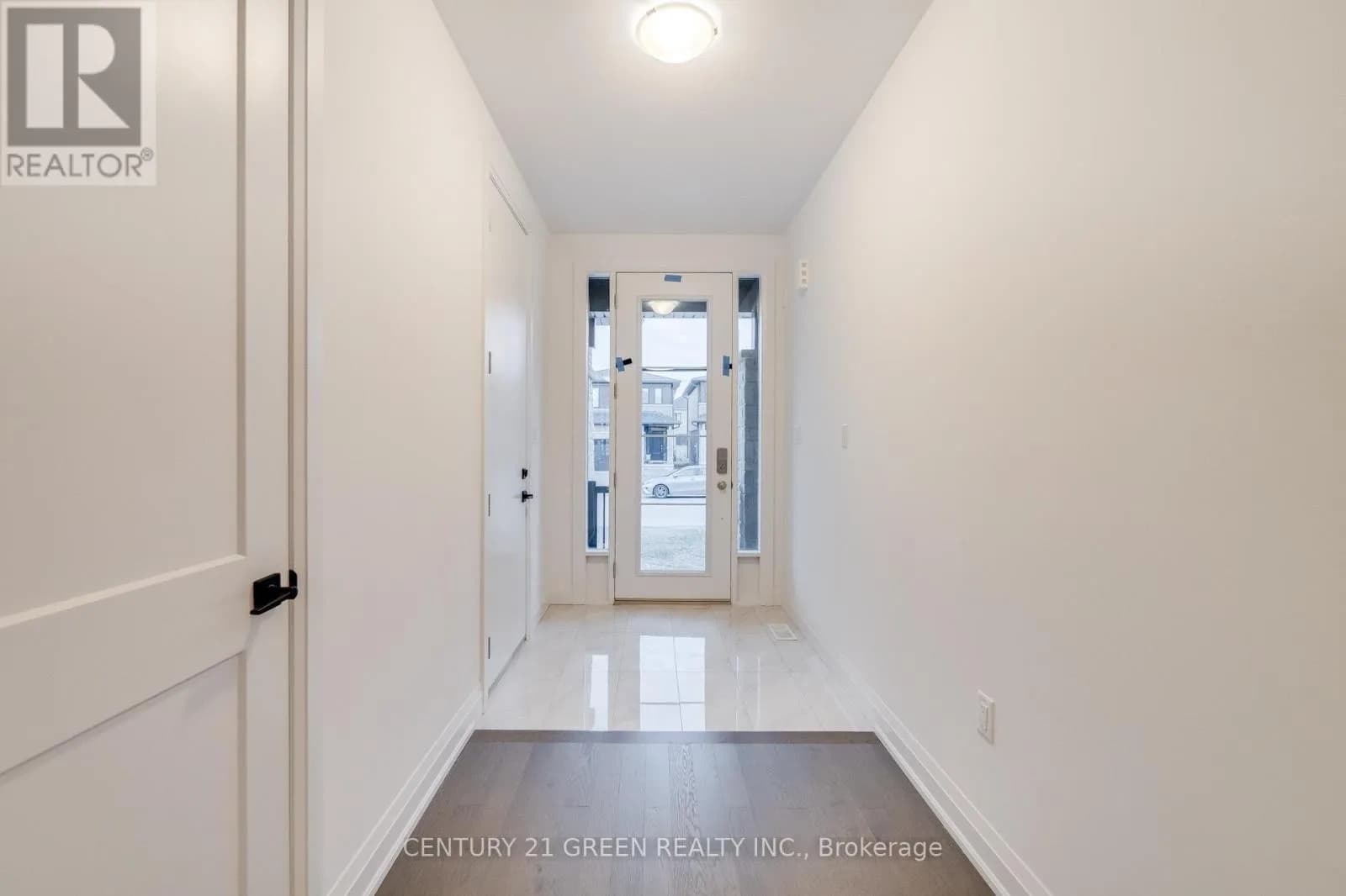 14 HOLDER DRIVE — photo 3 of 40