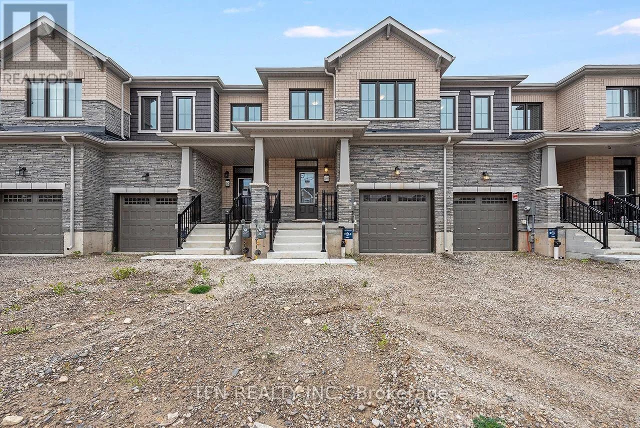 389 STARLIGHT AVENUE — photo 1 of 10