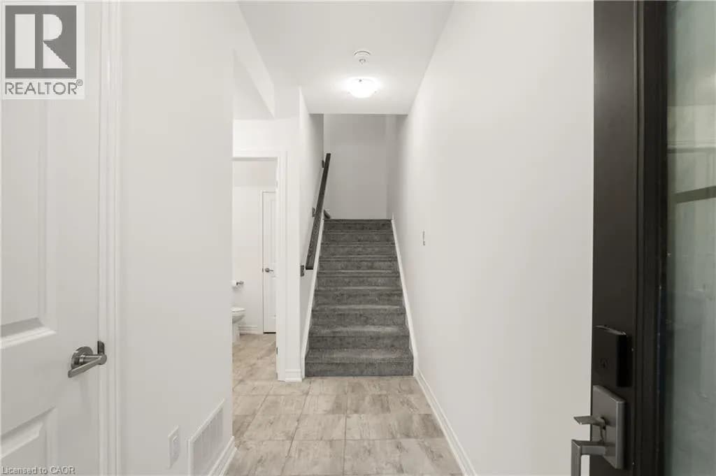 10 BIRMINGHAM Drive Unit# 129 — photo 5 of 50