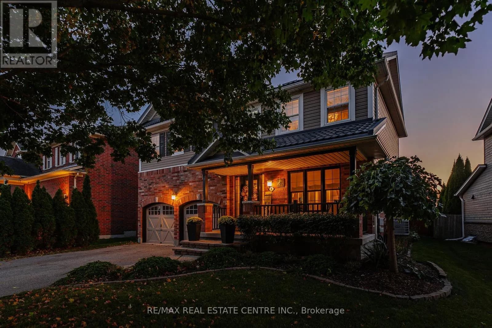 6 MATHEWS COURT — photo 2 of 49