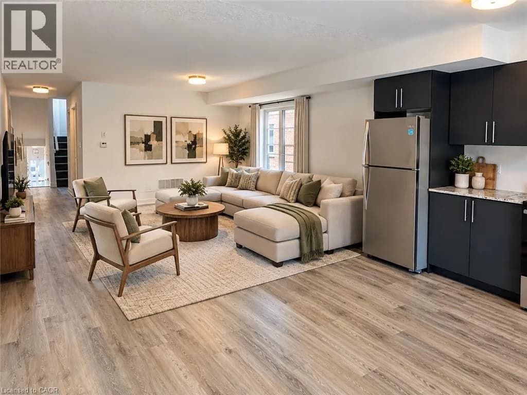 205 WEST OAK Trail Unit# 31 — photo 3 of 25